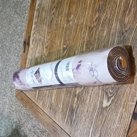 COPY - 𝅺JESSICA Simpson 4Mm Two-Tone Reversible Yoga Mat New - Picture 2 of 5